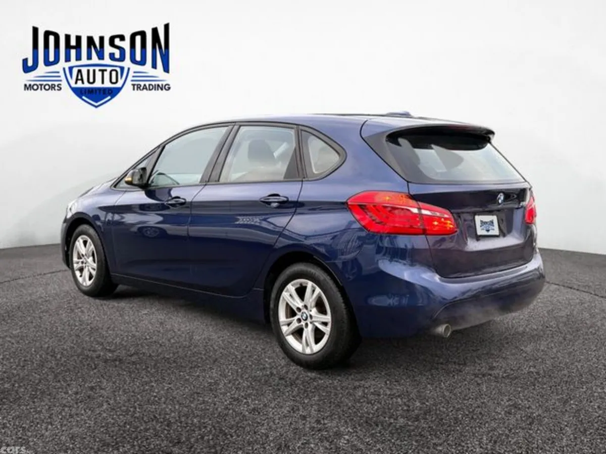 BMW 2-Series Hatchback, Petrol, 2016, Blue