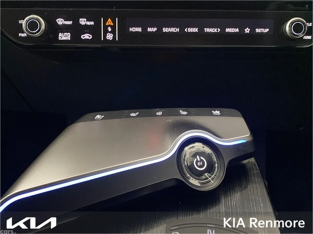 Kia EV6 SUV, Electric, 2027, White