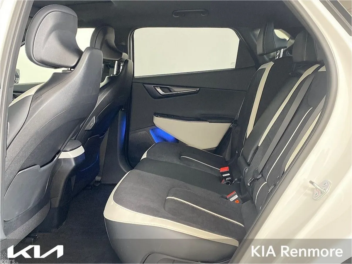 Kia EV6 SUV, Electric, 2027, White