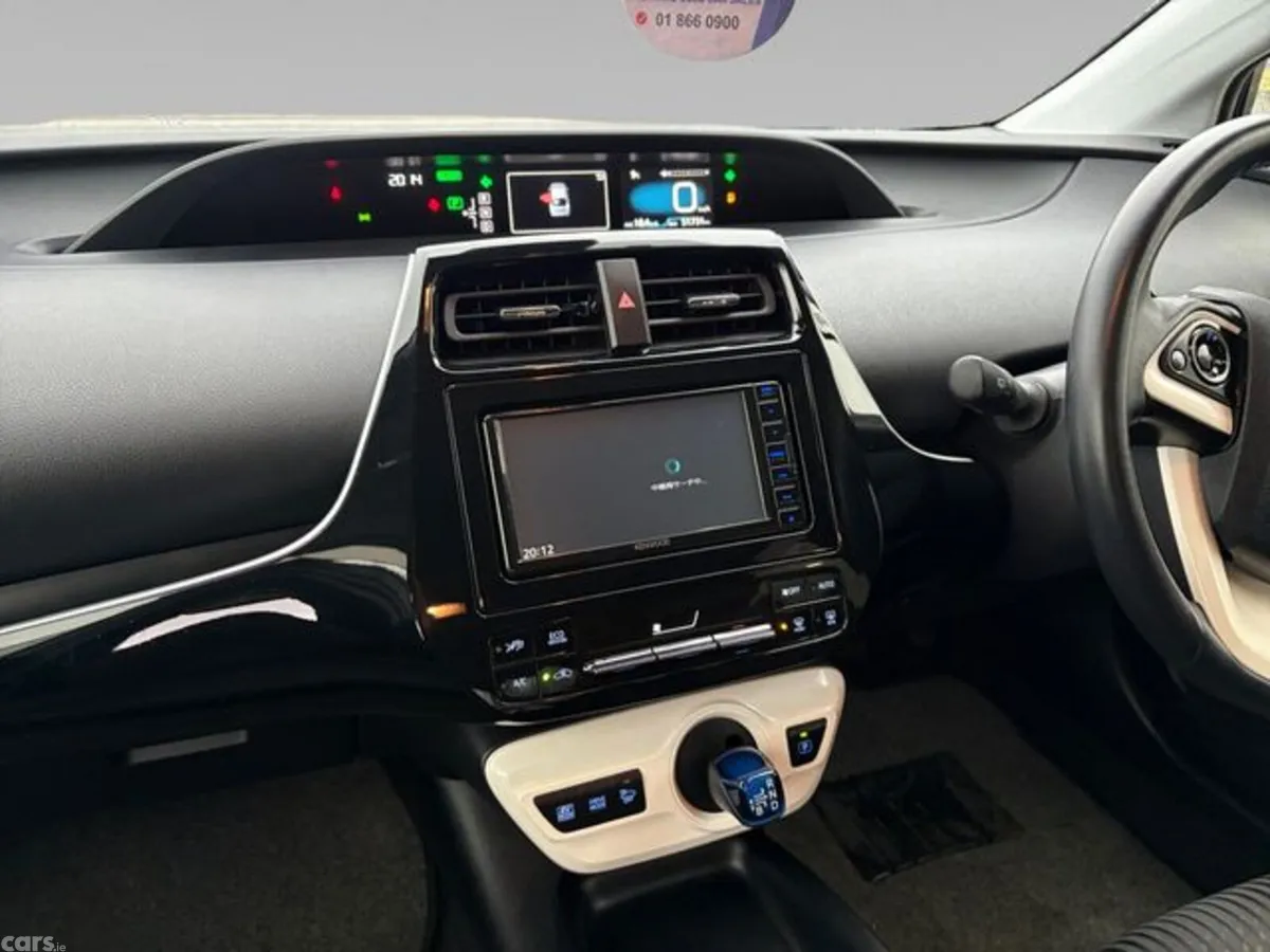Toyota Prius SUV, Petrol Hybrid, 2017, Silver