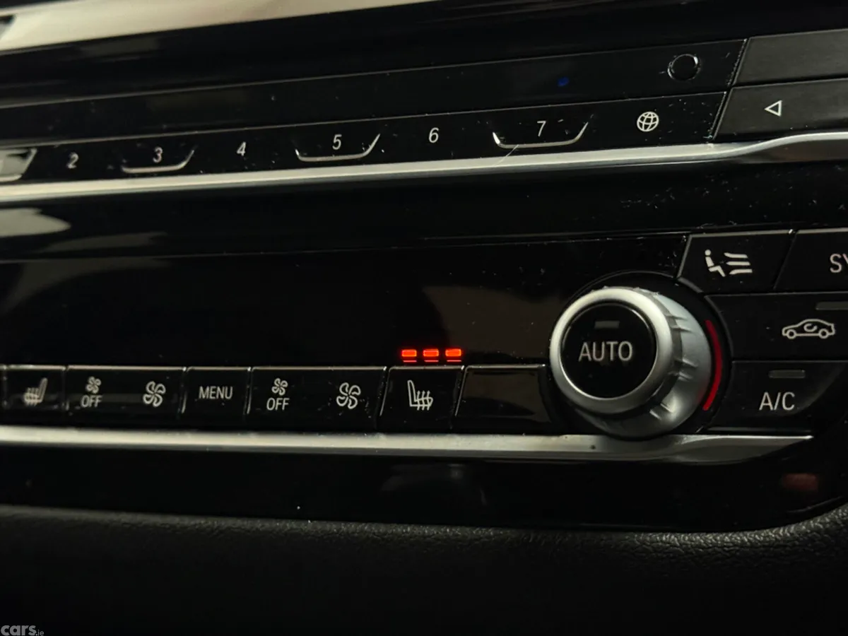 BMW 5-Series Saloon, Petrol Plug-in Hybrid, 2021, Grey