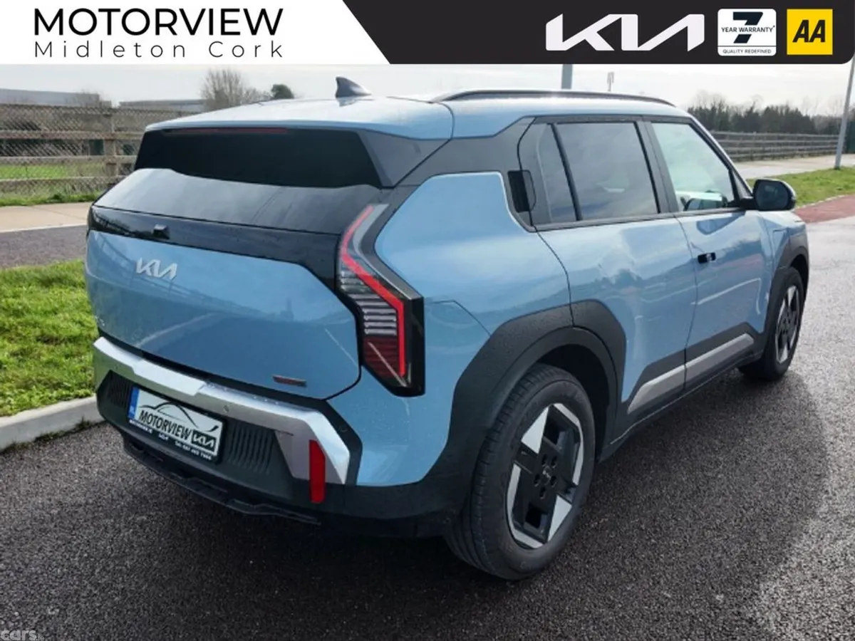 Kia EV3 SUV, Electric, 2027, Blue