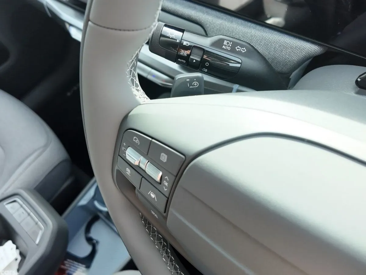 Kia EV3 SUV, Electric, 2027, Blue