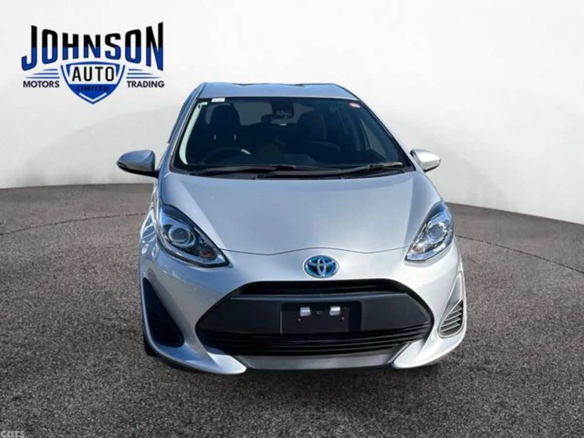 Toyota Aqua Hatchback, Petrol, 2018, Silver