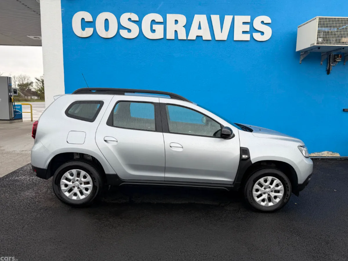 Dacia Duster SUV, Petrol, 2022, Grey