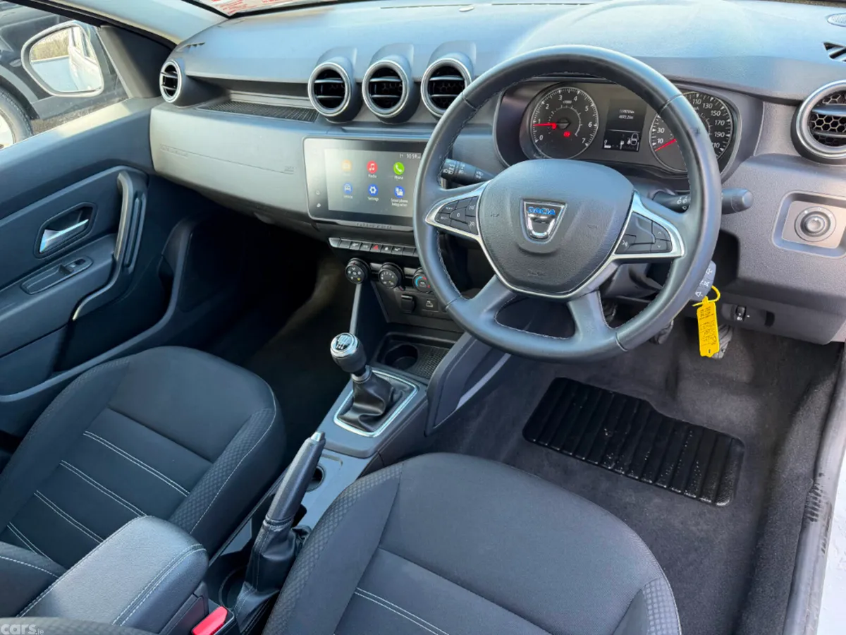 Dacia Duster SUV, Petrol, 2022, Grey