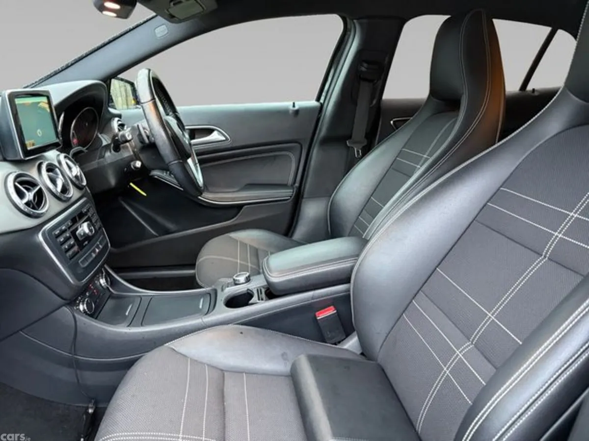 Mercedes-Benz GLA Hatchback, Petrol, 2016, Black
