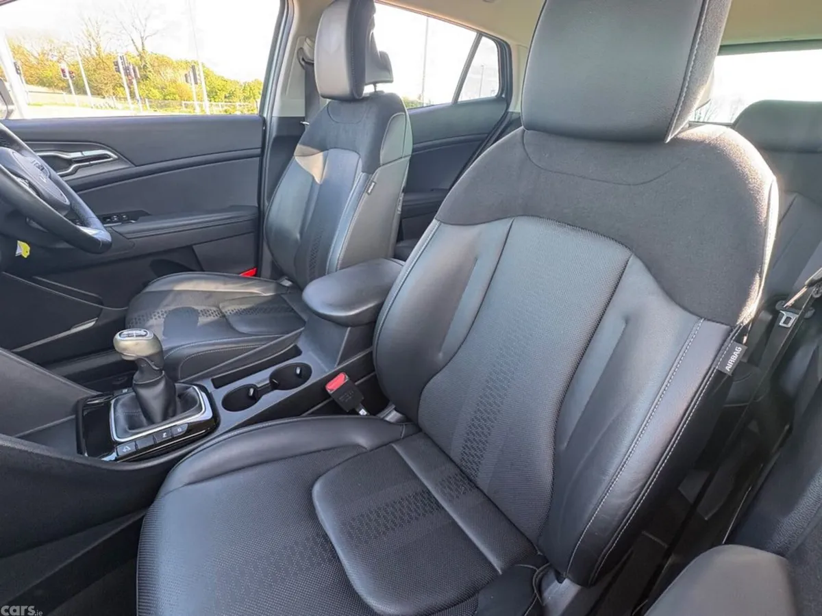 Kia Sportage SUV, Diesel, 2024, Grey