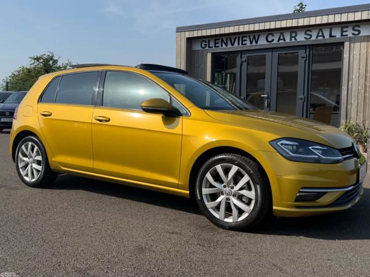 Volkswagen Golf Hatchback, Petrol, 2018, Yellow