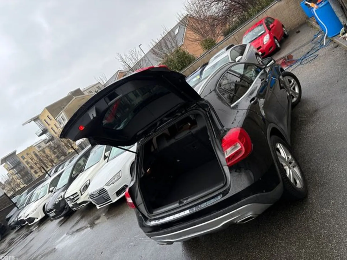 Mercedes-Benz GLA Hatchback, Petrol, 2016, Black