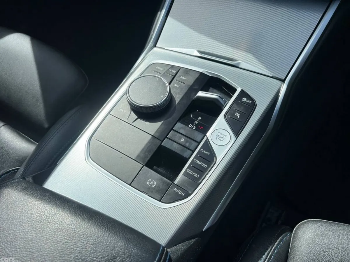 BMW 3-Series Estate, Diesel, 2023, Black