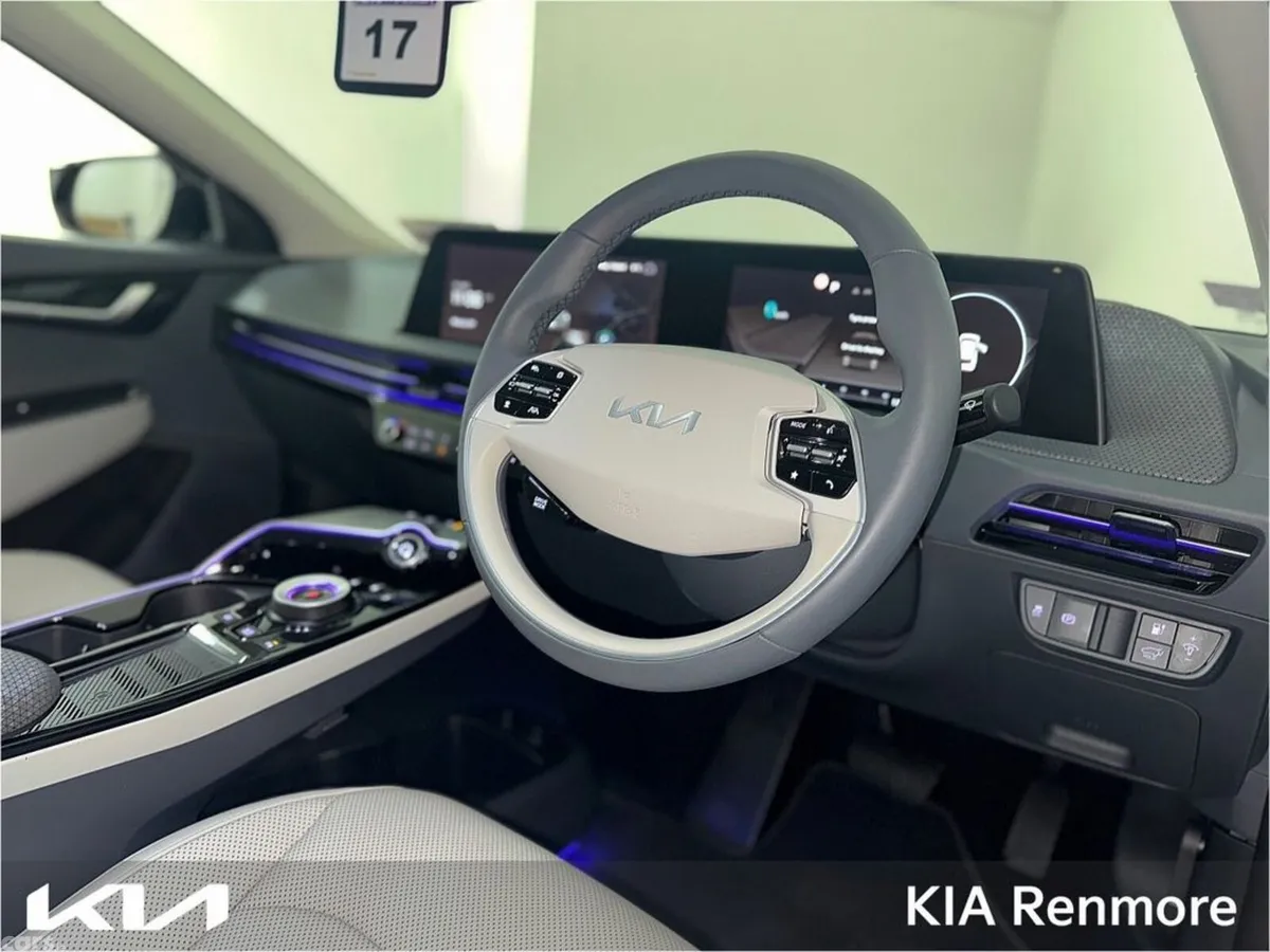 Kia EV6 MPV, Electric, 2025, Grey