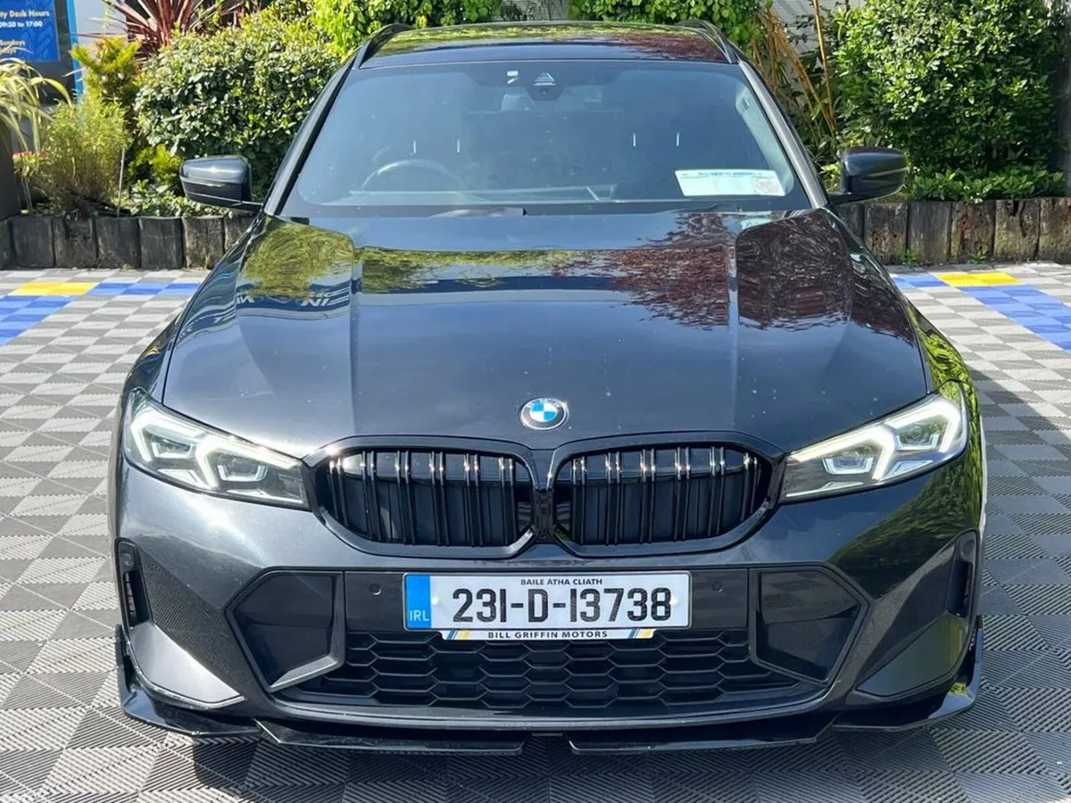 BMW 3-Series Estate, Diesel, 2023, Black