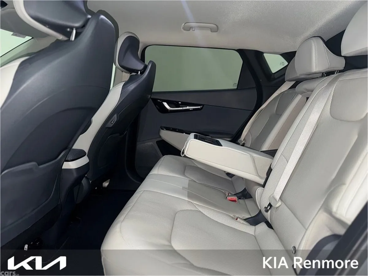 Kia EV6 MPV, Electric, 2025, Grey