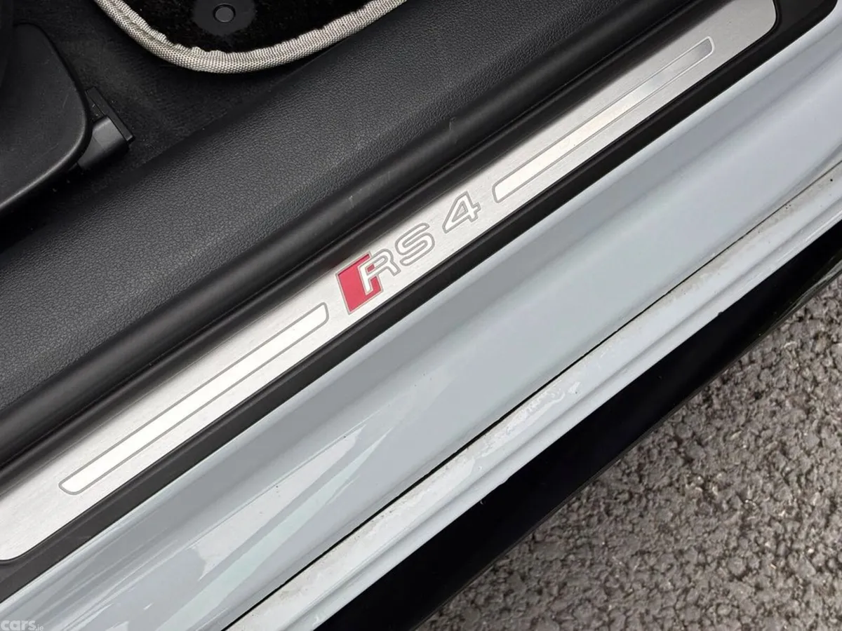 Audi RS4 Estate, Petrol, 2022, Grey