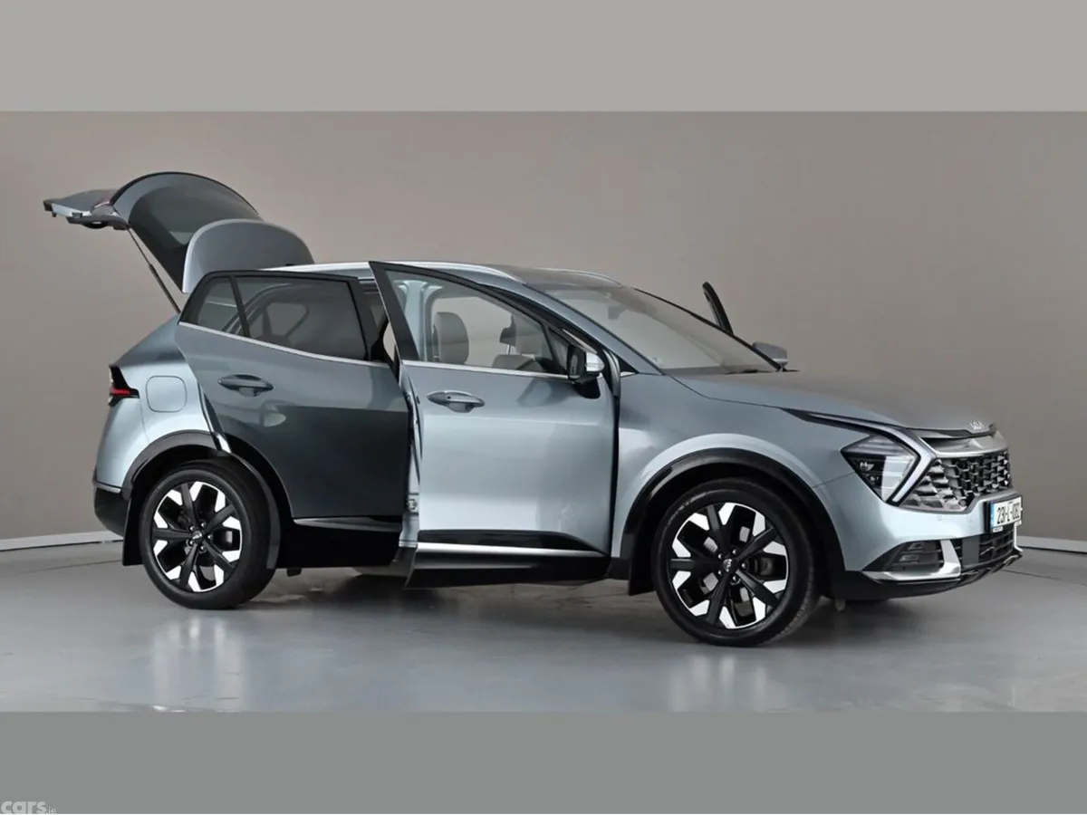Kia Sportage SUV, Petrol Plug-in Hybrid, 2023, Grey
