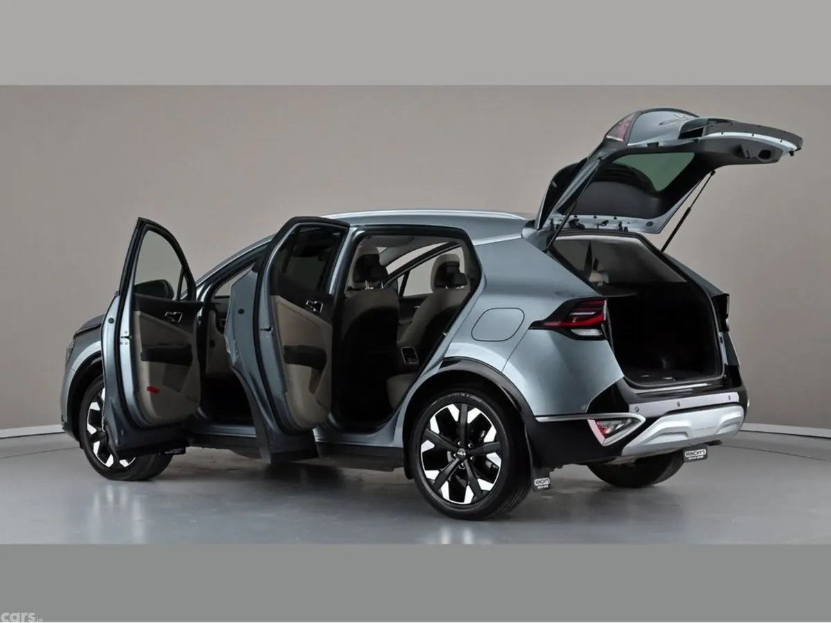 Kia Sportage SUV, Petrol Plug-in Hybrid, 2023, Grey