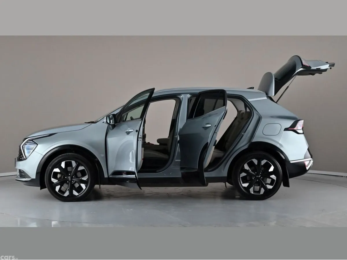 Kia Sportage SUV, Petrol Plug-in Hybrid, 2023, Grey