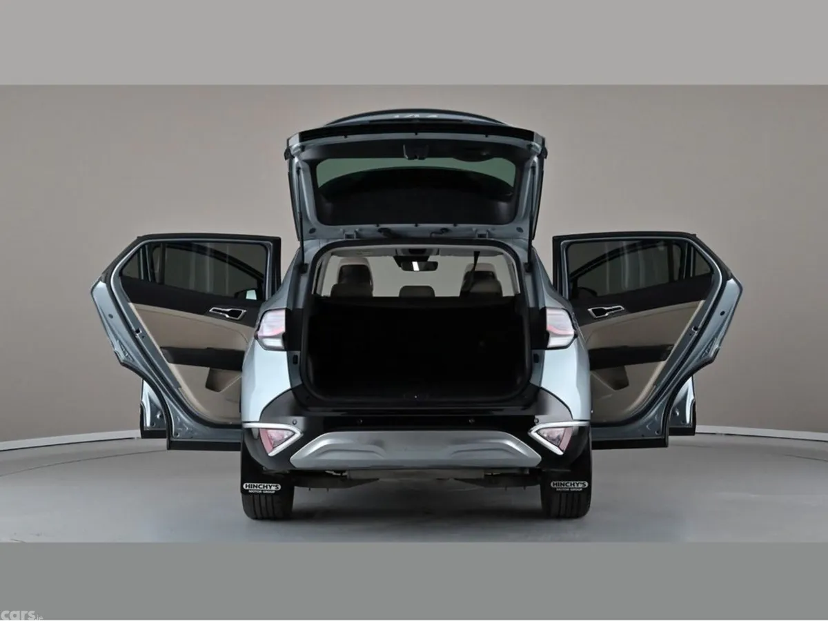 Kia Sportage SUV, Petrol Plug-in Hybrid, 2023, Grey