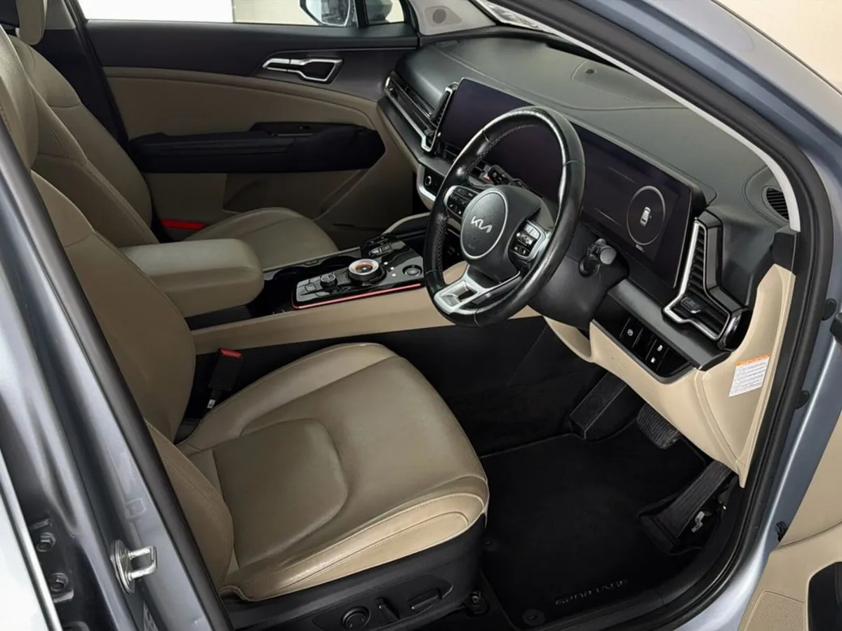 Kia Sportage SUV, Petrol Plug-in Hybrid, 2023, Grey