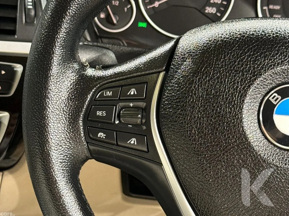 BMW 3-Series Saloon, Petrol Plug-in Hybrid, 2016, Black