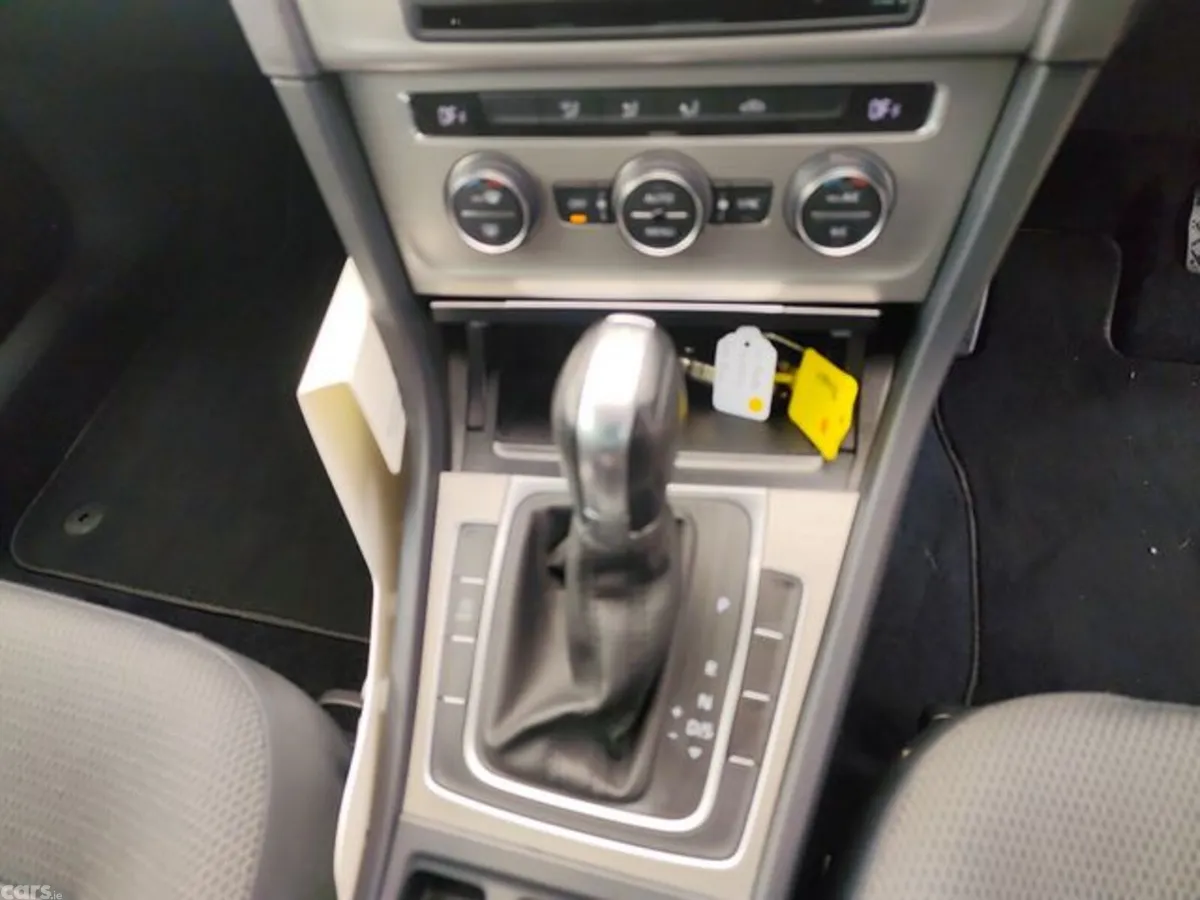 Volkswagen Golf Estate, Petrol, 2015, Blue