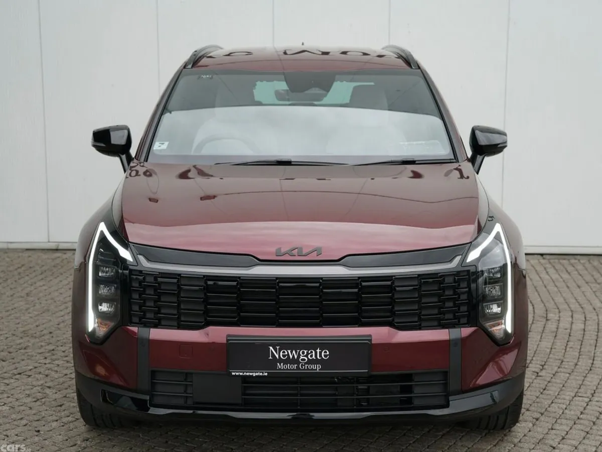 Kia Sportage SUV, Petrol Hybrid, 2027, Red