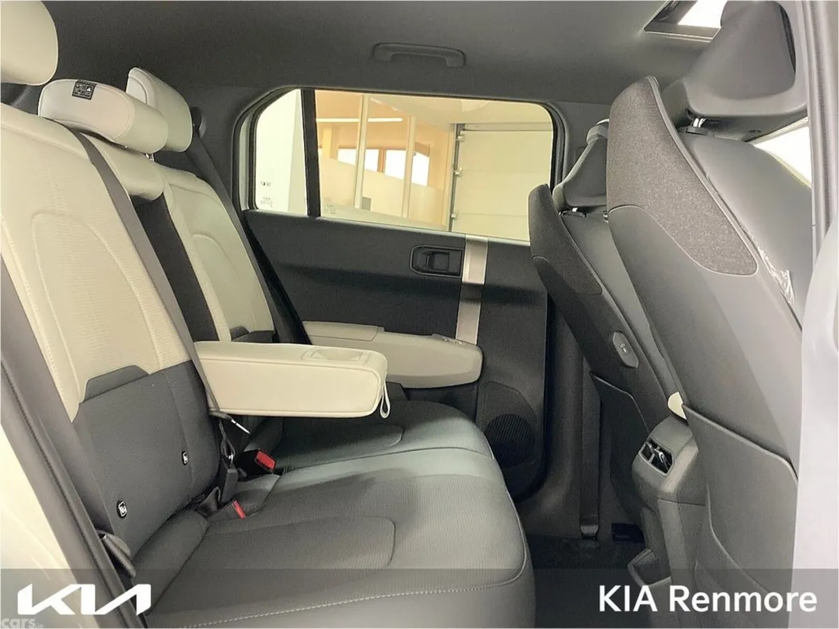 Kia EV3 Hatchback, Electric, 2027, 