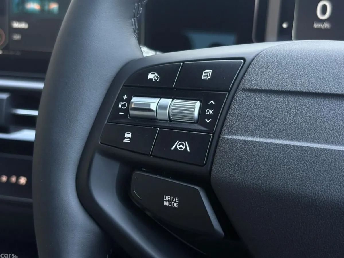 Kia Sportage SUV, Petrol Hybrid, 2027, Red