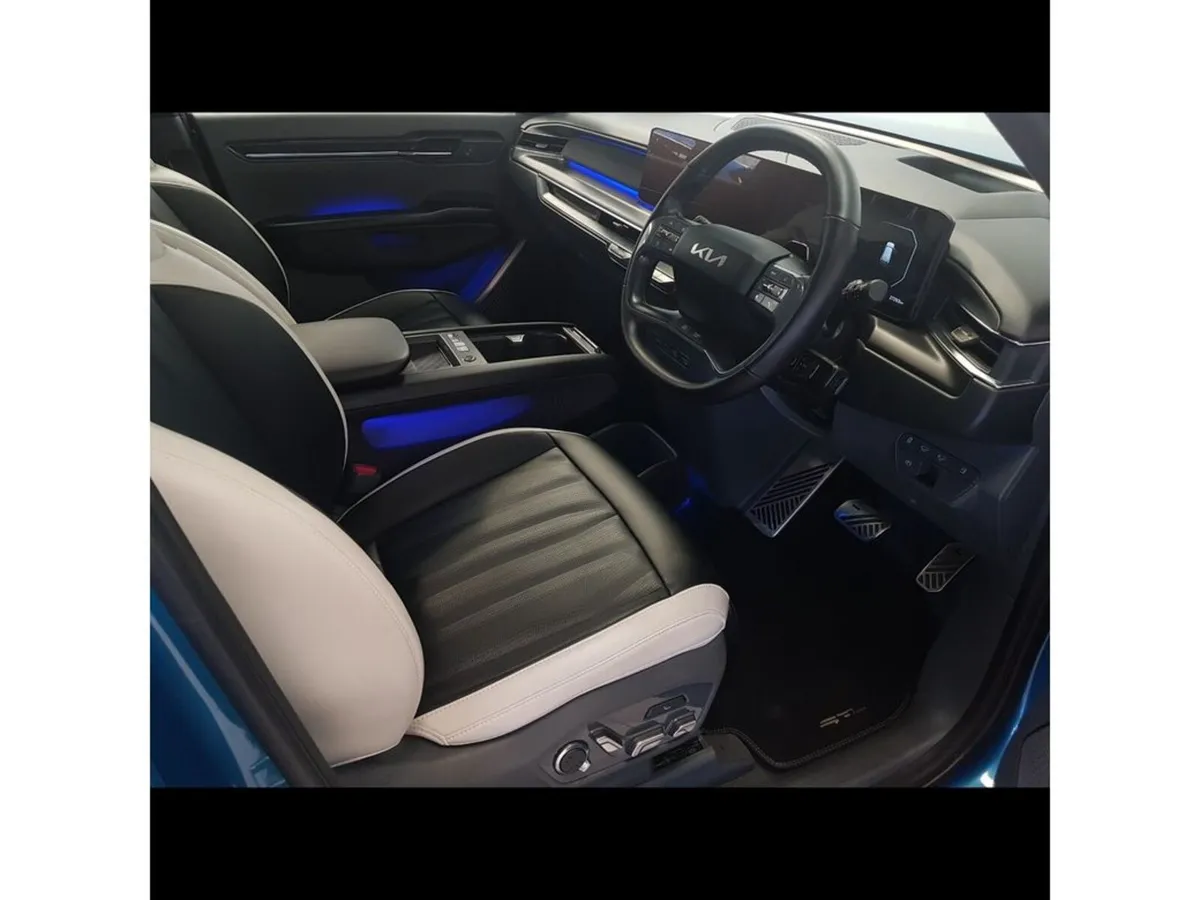 Kia EV9 MPV, Electric, 2024, Blue
