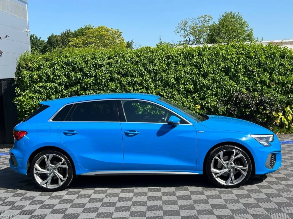 Audi A3 Hatchback, Petrol Plug-in Hybrid, 2023, Blue