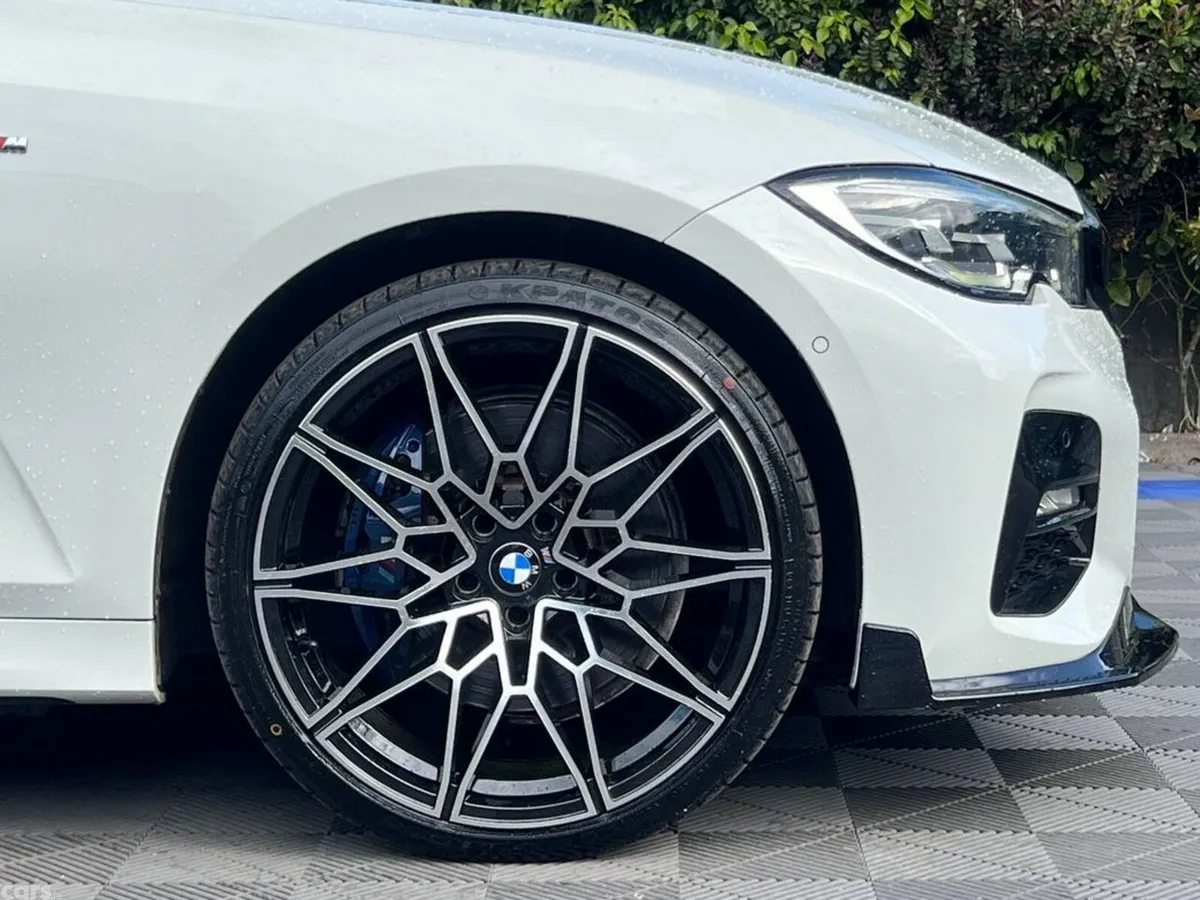 BMW 3-Series Saloon, Petrol Plug-in Hybrid, 2020, White