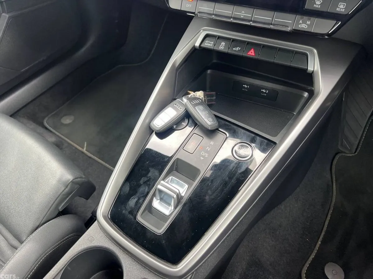 Audi A3 Hatchback, Petrol Plug-in Hybrid, 2023, Blue