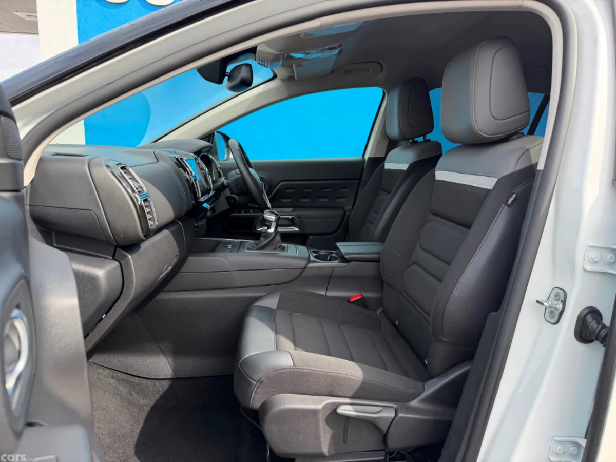 Citroen C5 Aircross MPV, Diesel, 2022, White