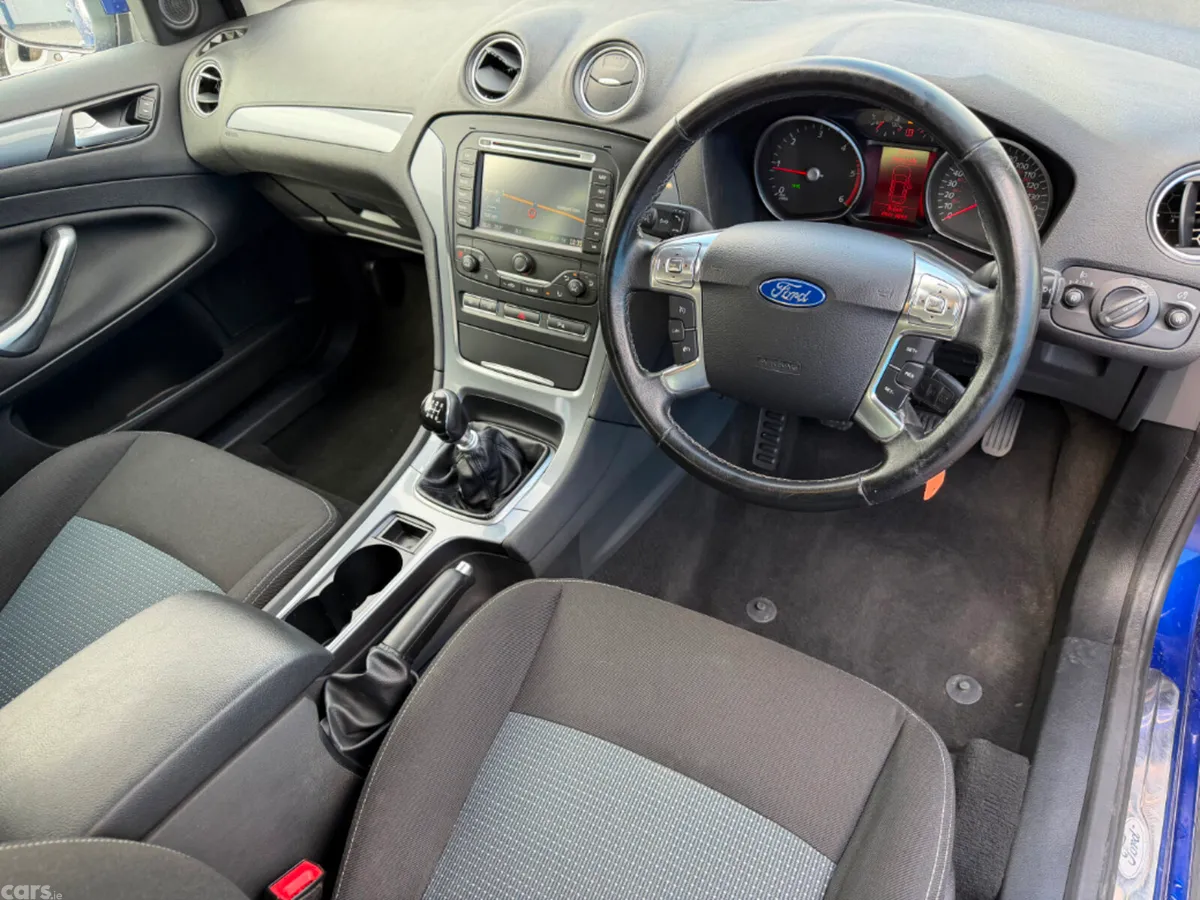 Ford Mondeo Hatchback, Diesel, 2015, Blue