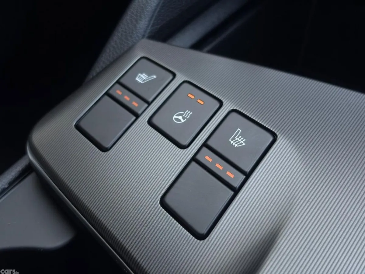 Kia Sportage SUV, Petrol Hybrid, 2027, Red