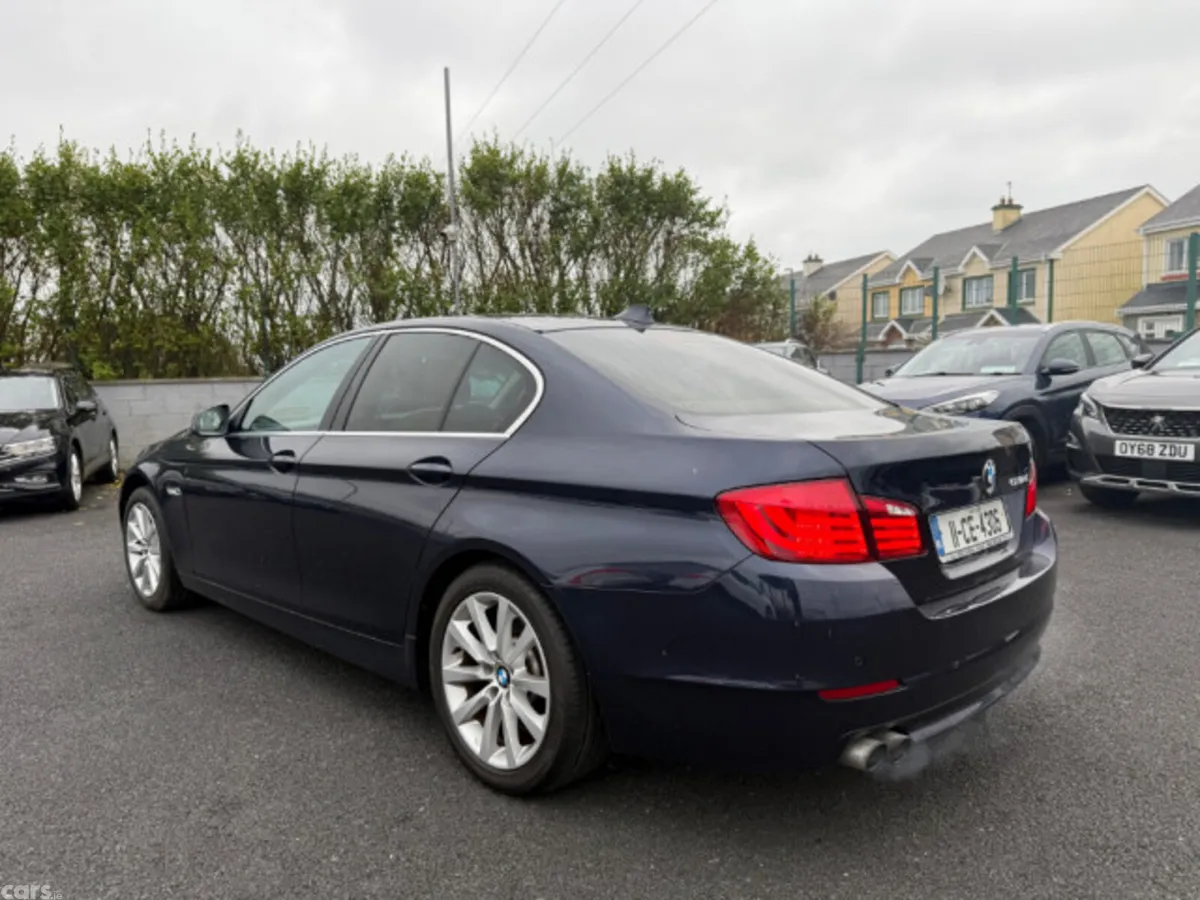 BMW 5-Series Saloon, Diesel, 2011, Blue
