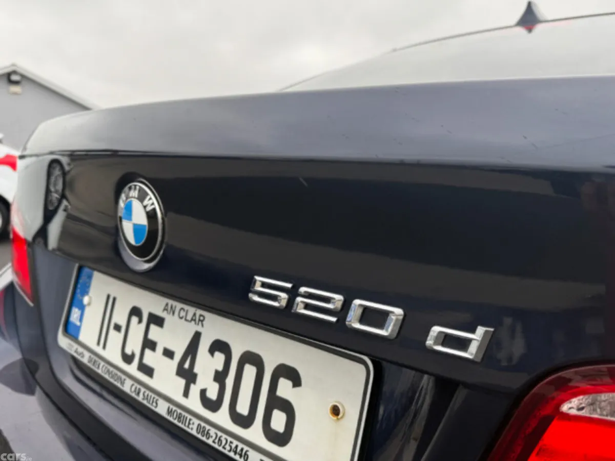 BMW 5-Series Saloon, Diesel, 2011, Blue
