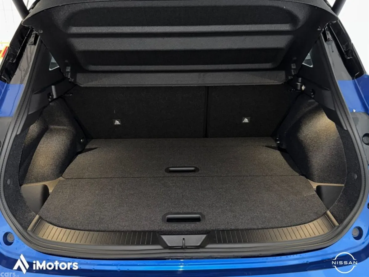 Nissan Qashqai SUV, Petrol Hybrid, 2027, Blue