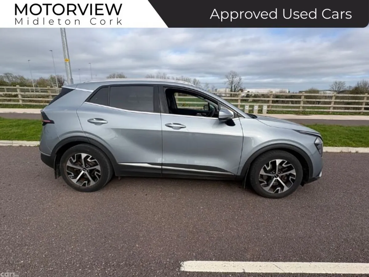Kia Sportage SUV, Diesel Hybrid, 2023, Grey