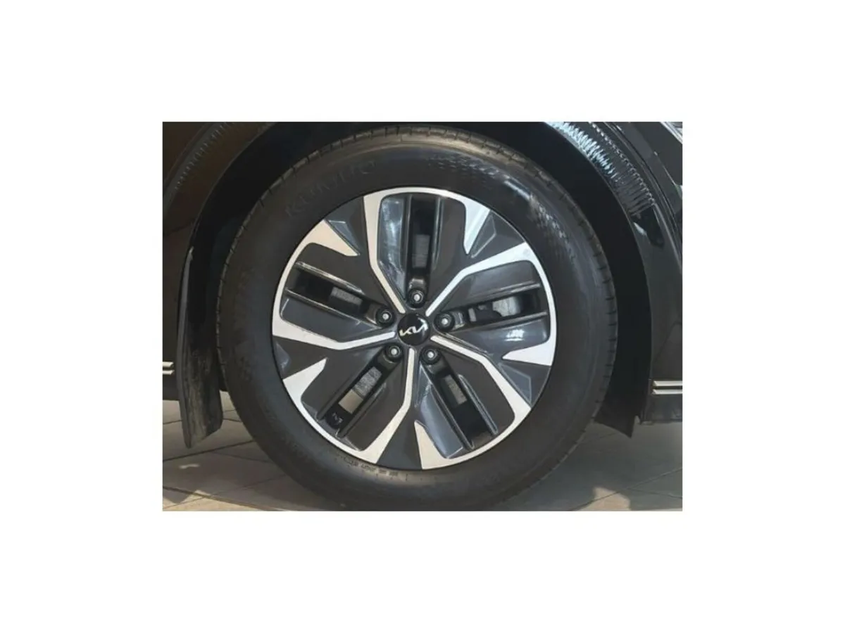 Kia EV6 MPV, Electric, 2023, Black