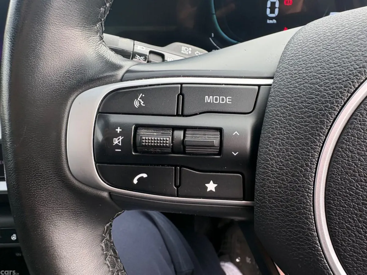 Kia Sportage SUV, Diesel Hybrid, 2023, Grey
