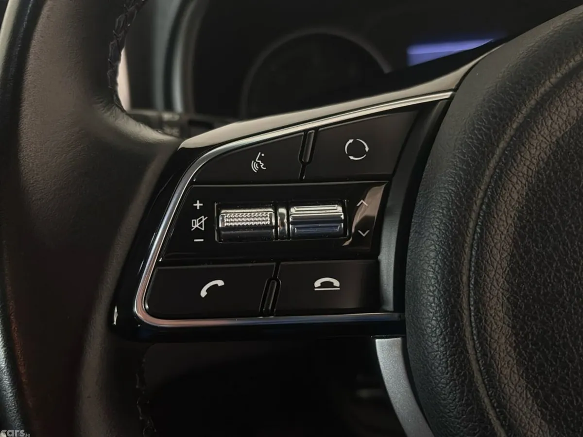 Kia Sportage Van, Diesel Hybrid, 2022, White