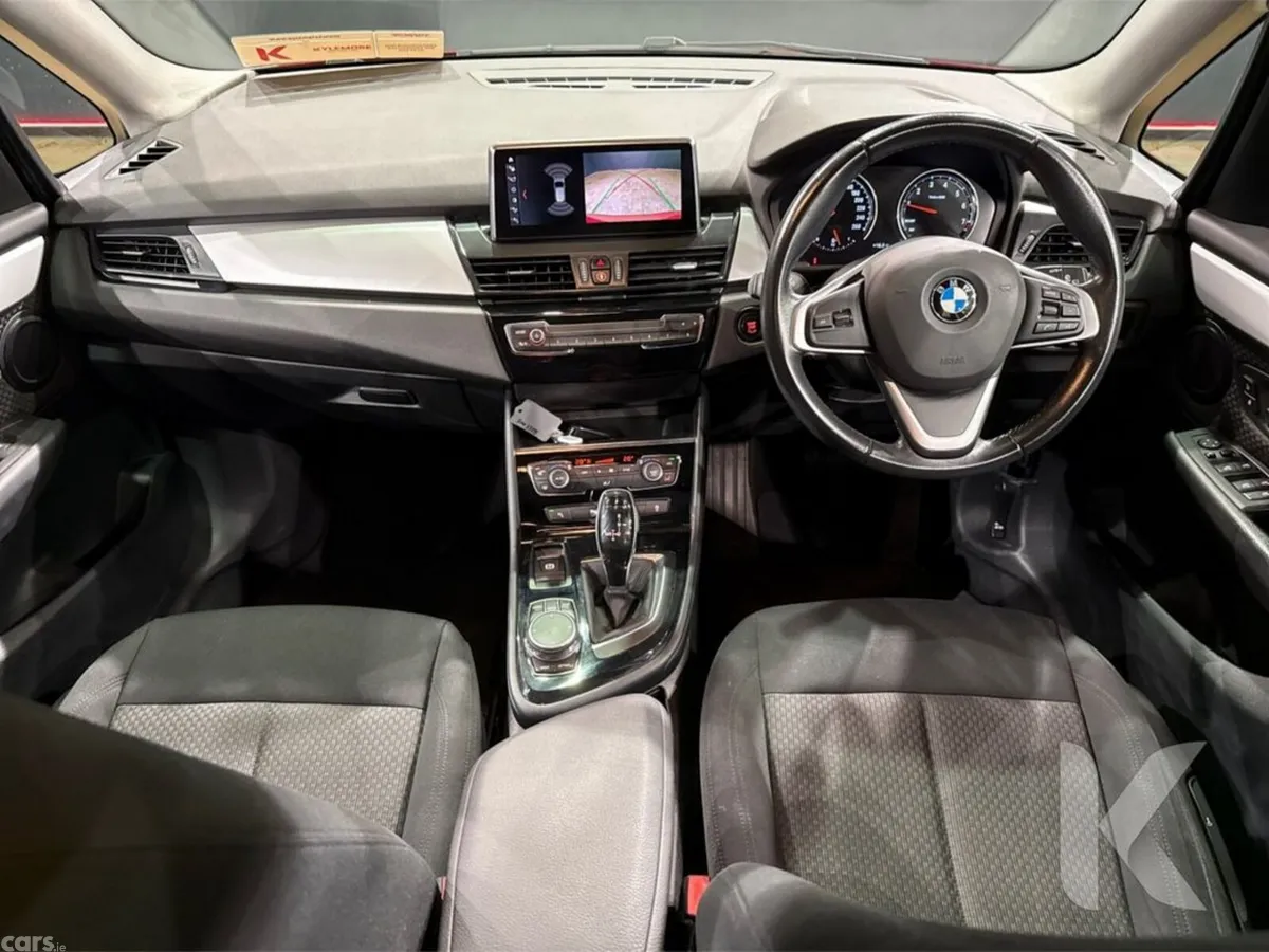 BMW 2-Series MPV, Petrol, 2018, Red
