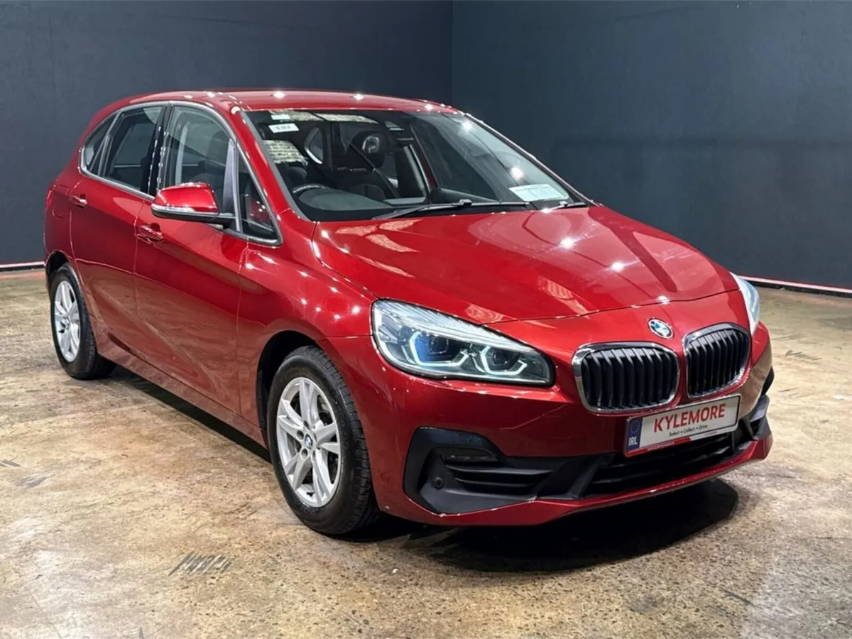 BMW 2-Series MPV, Petrol, 2018, Red