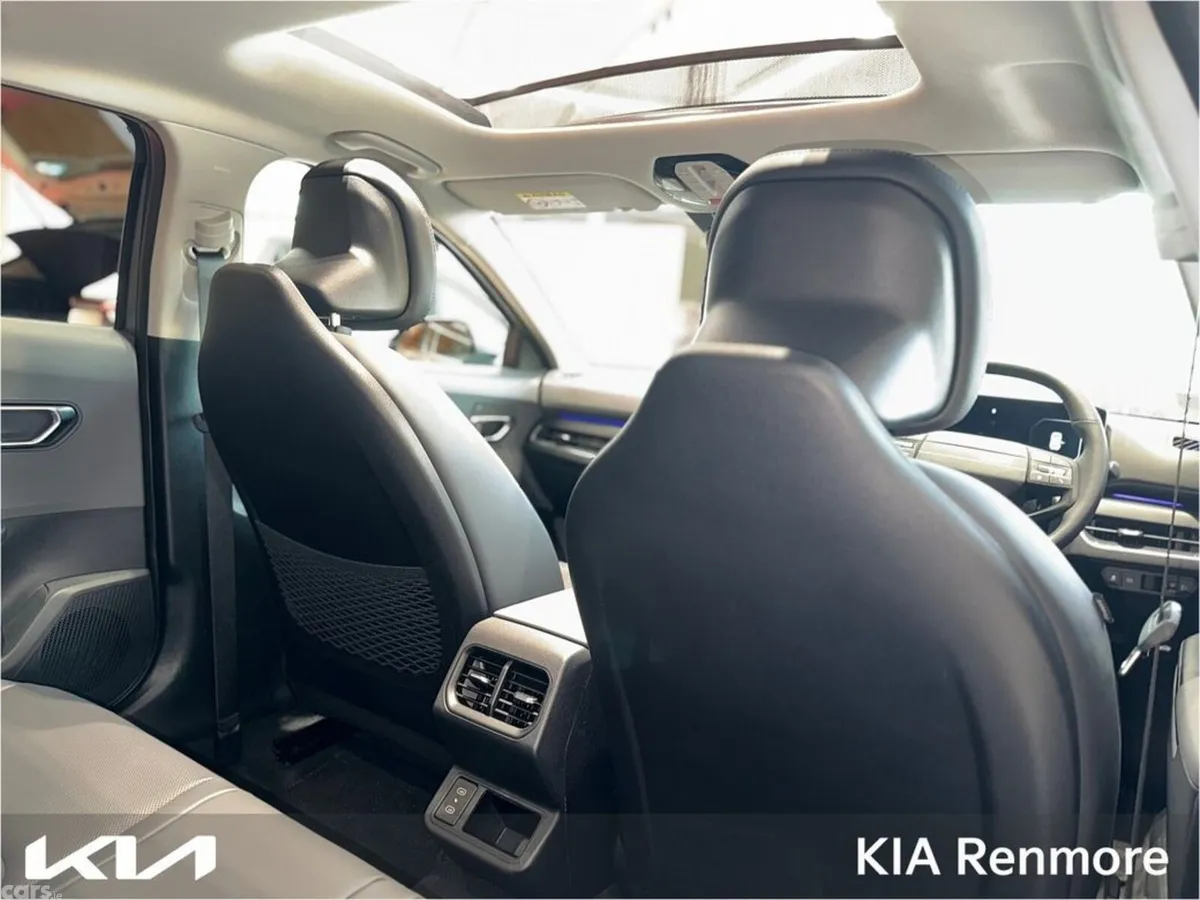 Kia K4 Hatchback, Petrol, 2027, 