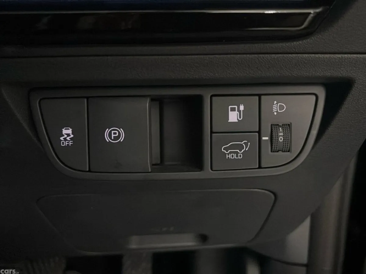 Kia EV6 MPV, Electric, 2023, Black
