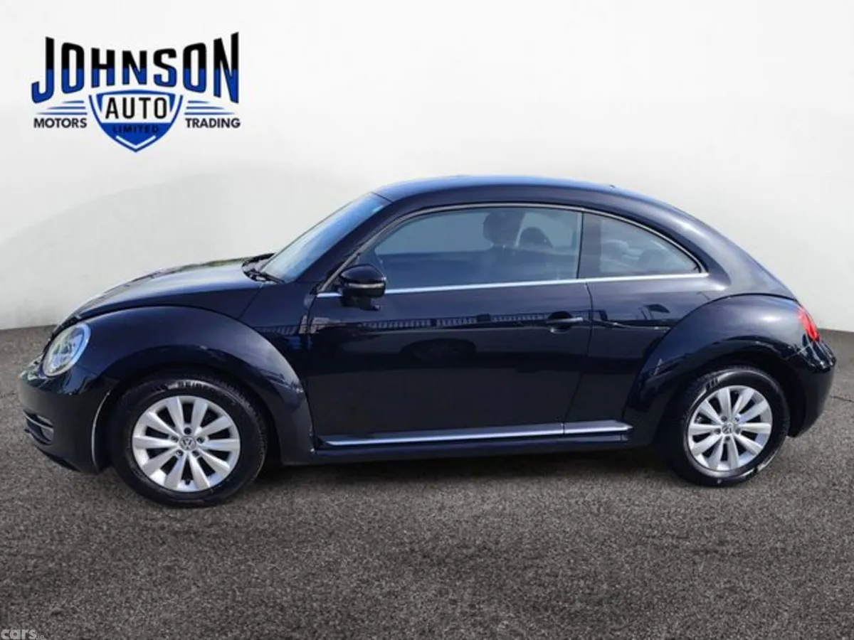 Volkswagen Beetle Hatchback, Petrol, 2014, Black
