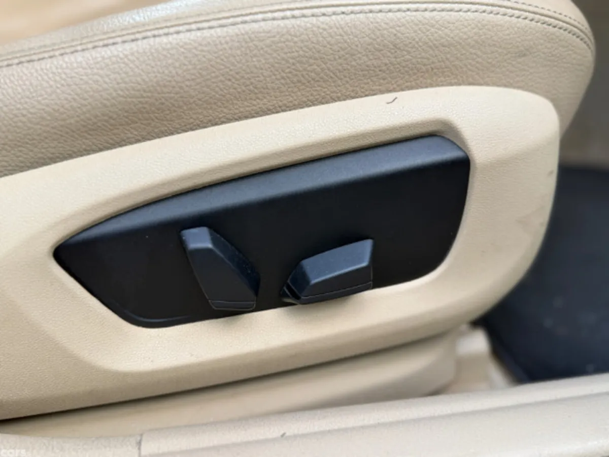 BMW 5-Series Saloon, Diesel, 2014, Silver