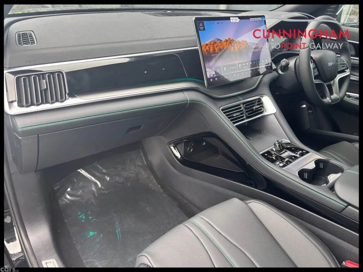BYD SEAL U SUV, Petrol Plug-in Hybrid, 2027, Black